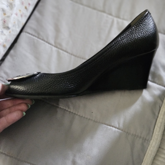 Tory Burch Black Wedges Peep Toe with Silver Logo Size 9.5 - Picture 6 of 10